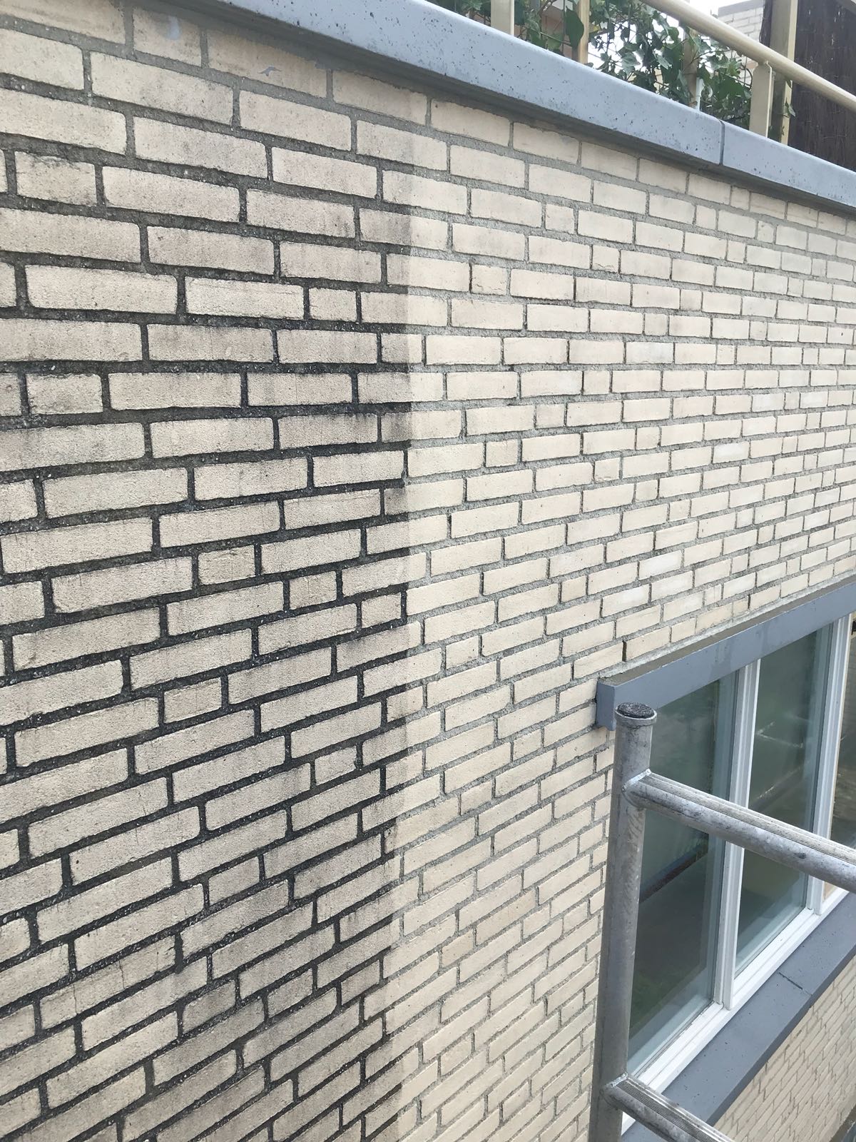 https://www.voegwerkengevelreiniging.nl/wp-content/uploads/2018/05/PHOTO-2018-05-22-17-56-13.jpg